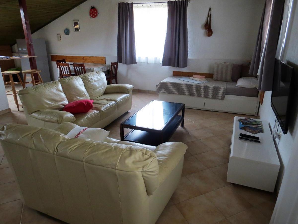 Appartamento House Elan Kornić Esterno foto